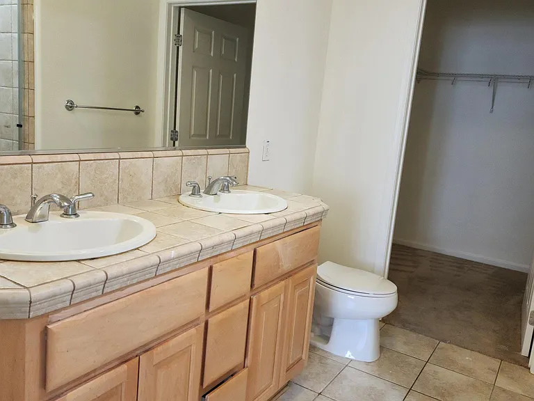 3360 Maguire Way — Photo 12