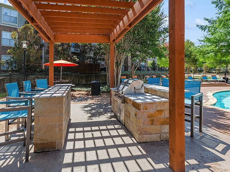 6202 Duck Creek Dr — Photo 12