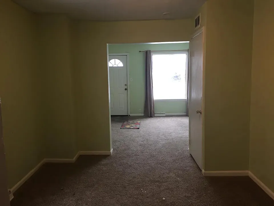 2 bed, 800 sqft, $1,075 — Photo 4