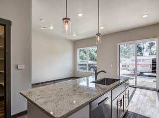 1021 Blazing Star Blvd #14, Altoona, WI 54720