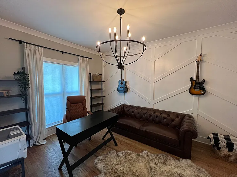 1909 Rhonda Dr — Photo 10