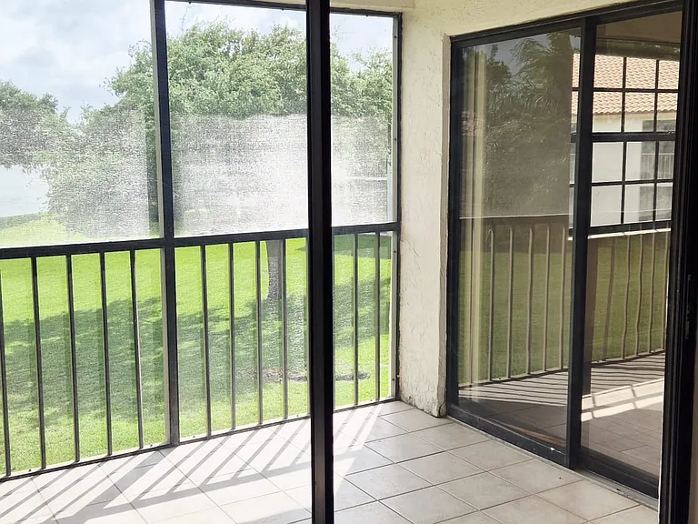 3050 Norwood Pl #N208 — Photo 3