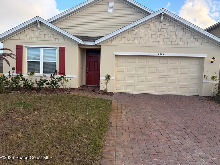4984 Amasa Cir — Photo 1