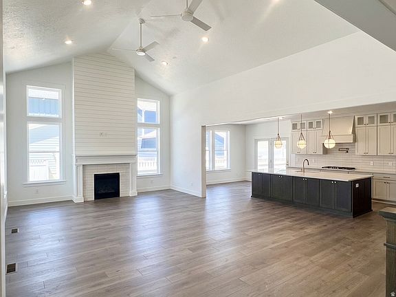 3rd image of 11487 S Markfield Way W #1-122