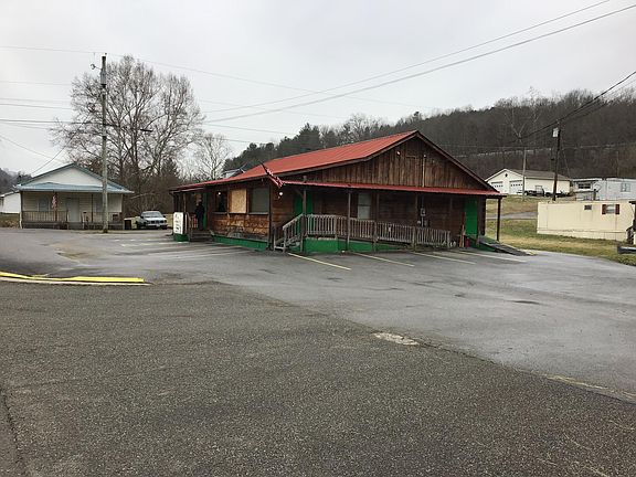 2nd image of 38033 Veterans Memorial Hwy