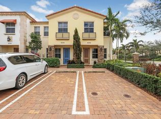 8352 Cocoplum Sound Ln, West Palm Beach, FL 33411