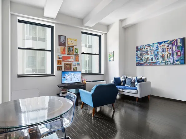 20 Pine St APT 715, New York, NY 10005