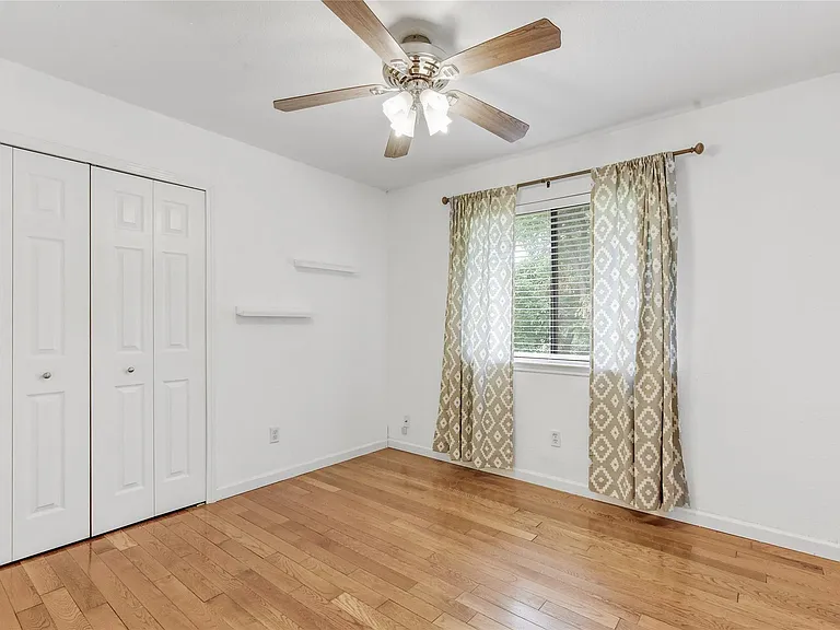 2408 W Messick Loop — Photo 23