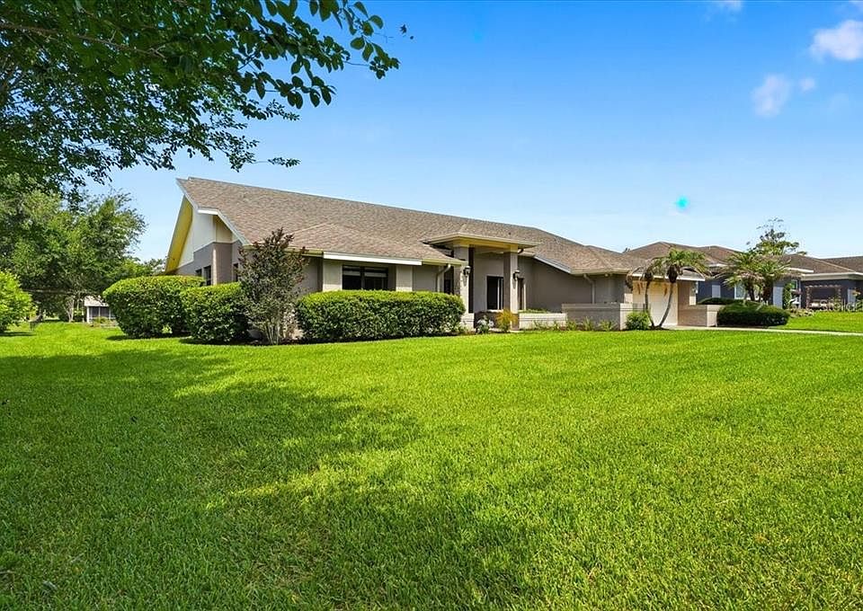1st image of 3943 Cheverly Dr E