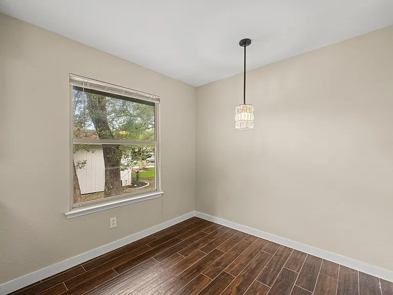 4820 Marblehead Dr — Photo 13