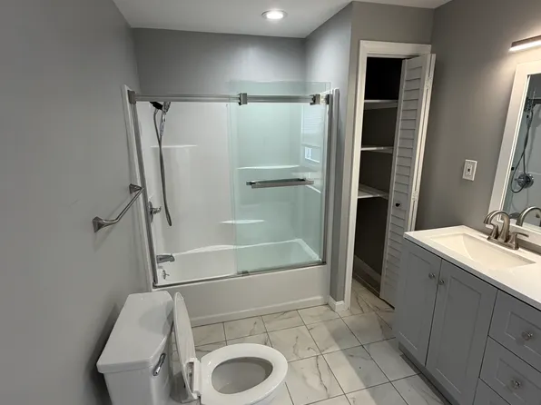 25 Albin St Unit B, Concord, NH 03301
