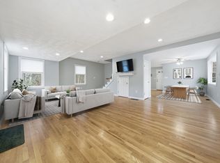 184 Park St, North Reading, MA 01864