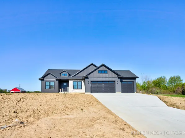 4596 Winding Creek Ln, Zeeland, MI 49464