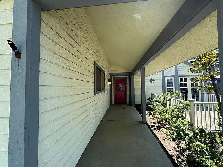 1205 Dominic Way — Photo 27