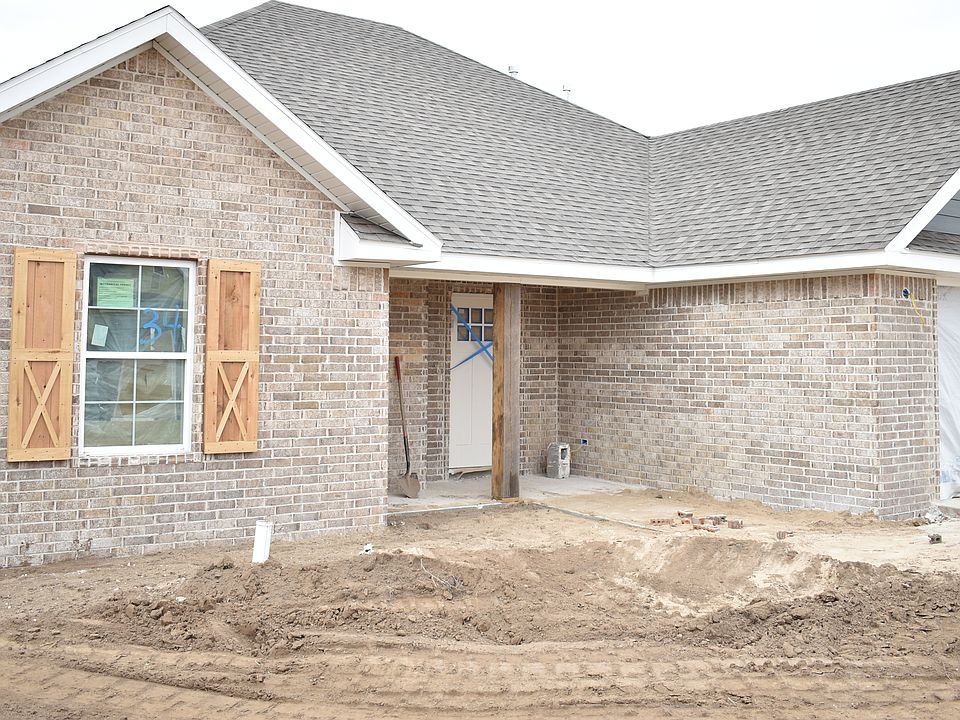 1st image of 2202 Kathryn Ln