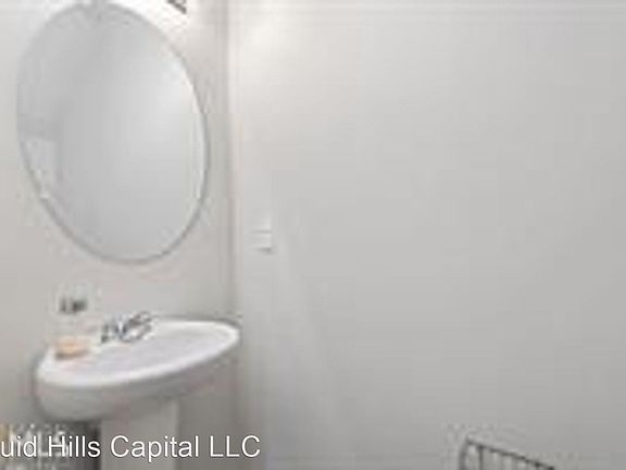 4th image of 2633 Parrish Ct #120