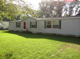 52761 Emmons Rd, South Bend, IN 46637