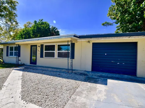 5021 Sunset Blvd, Fort Pierce, FL 34982