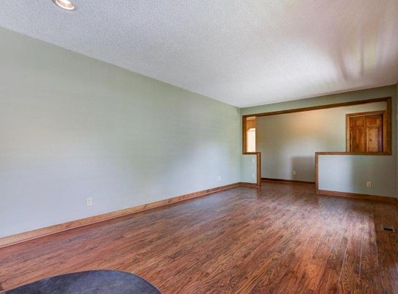 5th image of 7813 Ember Crest Trl