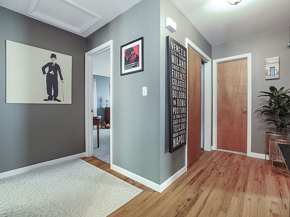 3rd image of 36 Mount Morris Ave Floor 1