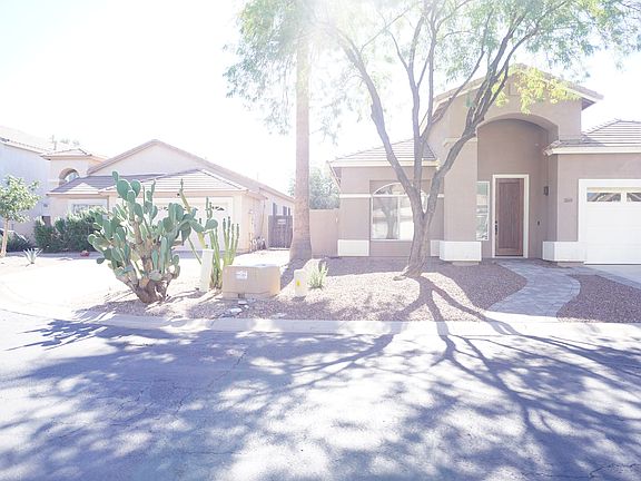 2nd image of 369 W Fairway Pl