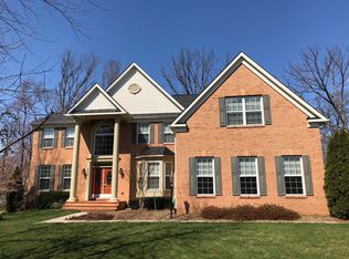 46650 Oak Ln, Sterling, VA 20165