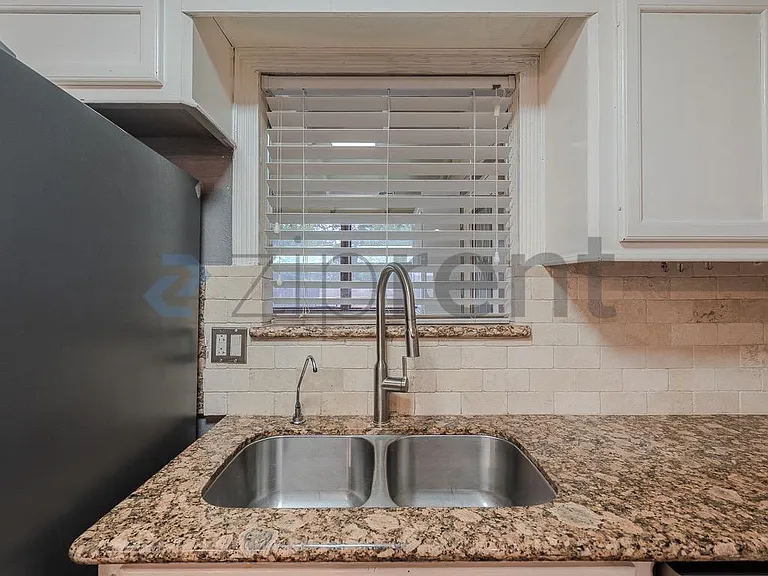 14515 Wunderlich Dr #403 — Photo 12