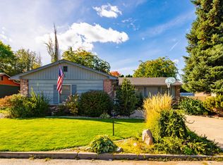 1143 SE Park Dr, Colville, WA 99114