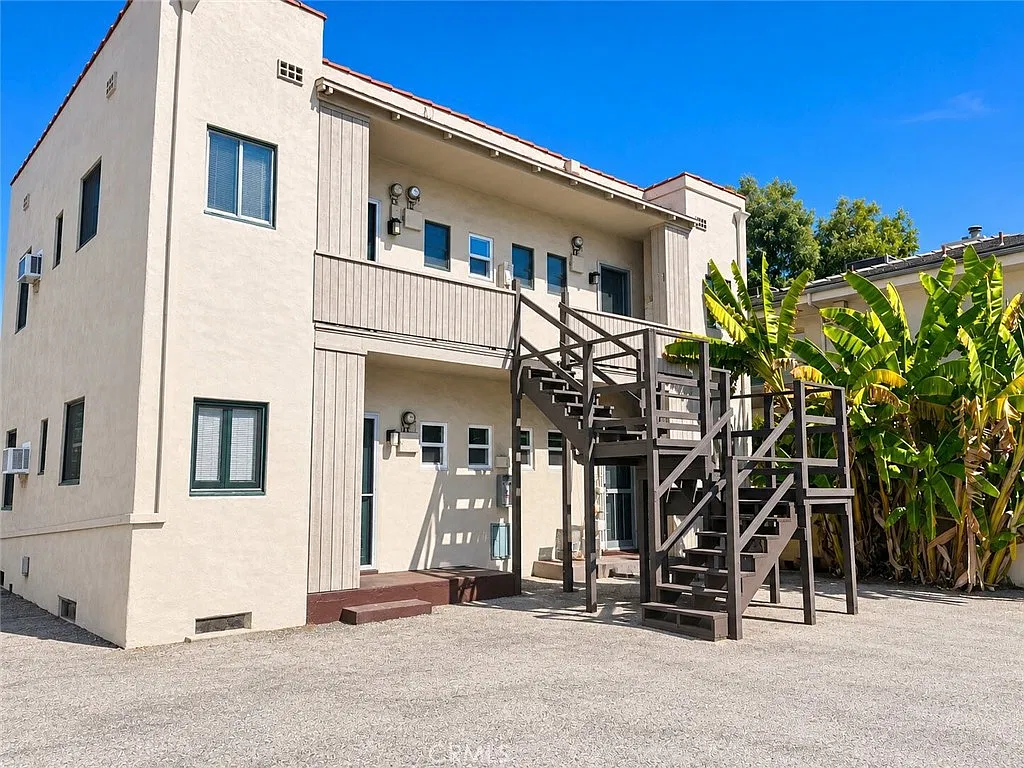 1 bed, 600 sqft, $1,500 — Photo 3