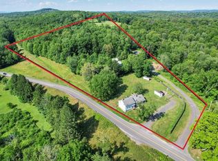 390 Saint Andrews Rd, Walden, NY 12586
