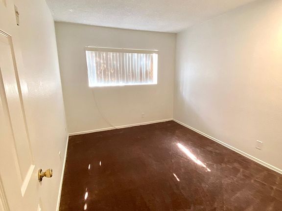 5th image of 105 S Granada Ave APT B