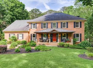 215 Rolling Ridge Ct, Roswell, GA 30075