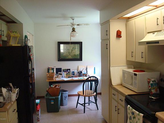 5th image of 3570 Muirfield Dr