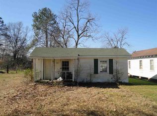 205 Seaboard Ct, Dillon, SC 29536