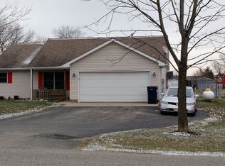 178 Finland Dr, Eaton, OH 45320