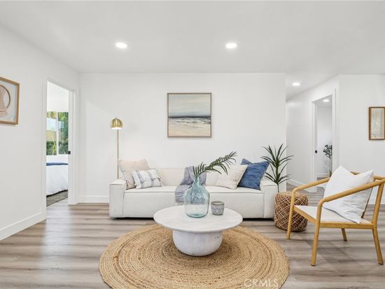 811 W Oliver St, San Pedro, CA 90731