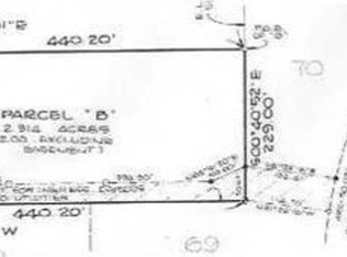 264 Greentree Ln NE, Ada, MI 49301