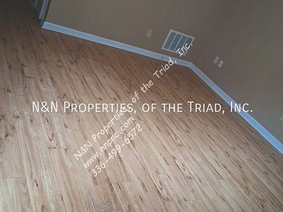 4th image of 3630 Yarbrough Ave APT 5