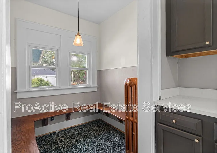 1623 Lafayette Blvd — Photo 16