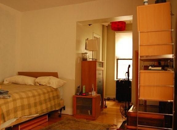 2nd image of 400 W 58th St APT 6K