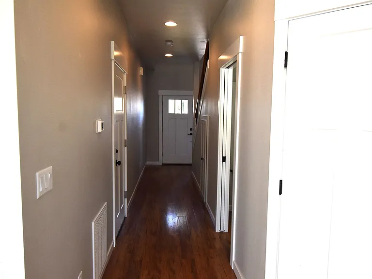 556-558 Harrison St. — Photo 7