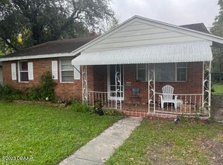 939 School St, Daytona Beach, FL 32114