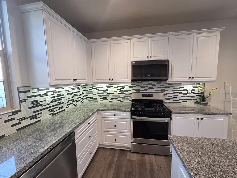 723 Merit Dr — Photo 12