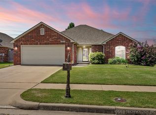 2605 W Ocala St, Broken Arrow, OK 74011