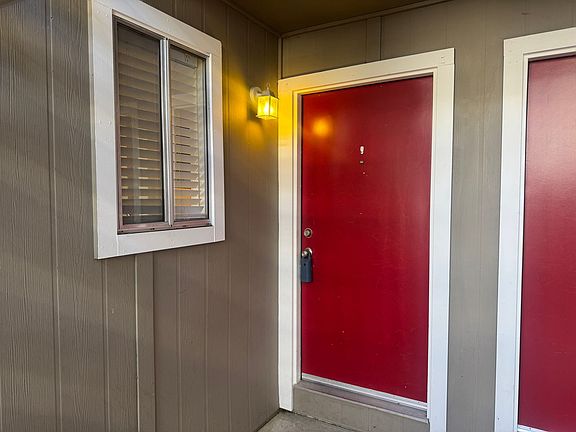 2nd image of 1564 Sunnyvale Ave APT 5