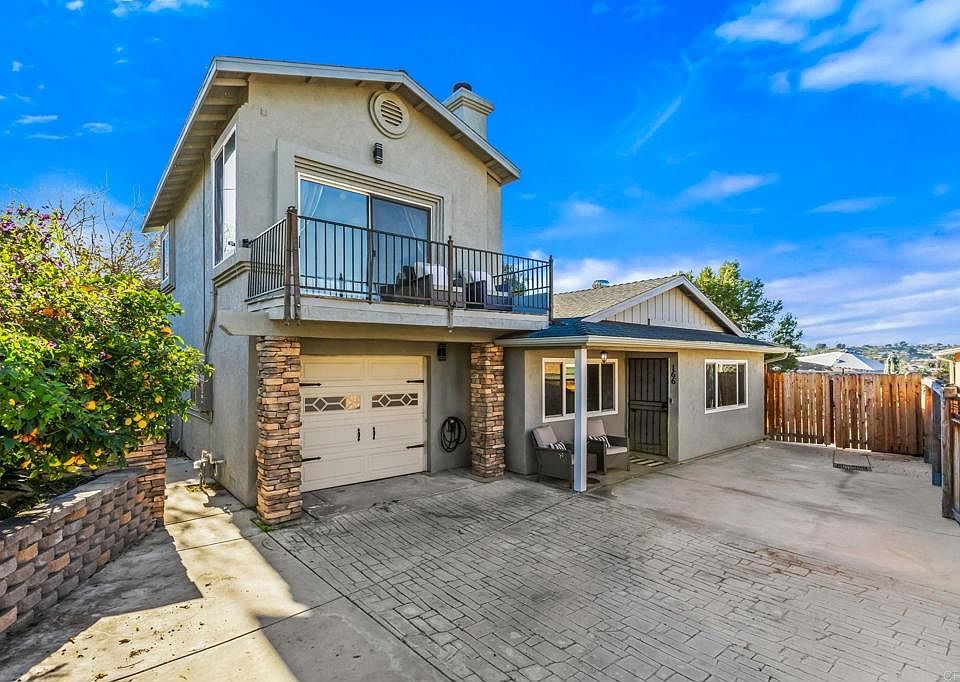 1st image of 166 Lakeview Ave