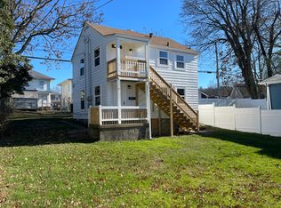 2216 Mount Vernon Ave APT A, Pt Pleasant, WV 25550