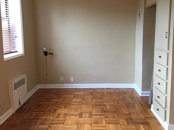 4th image of 145 Lincoln Ave APT 1T