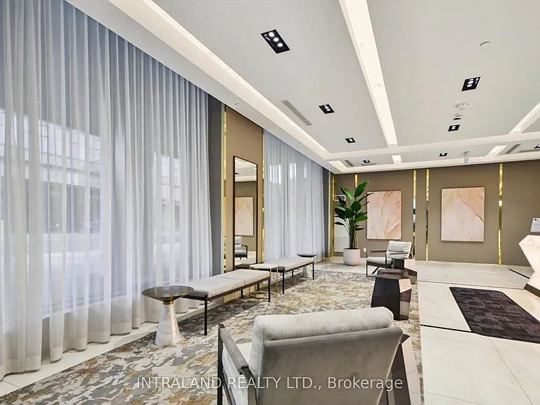 543 Richmond St W #313 — Photo 23