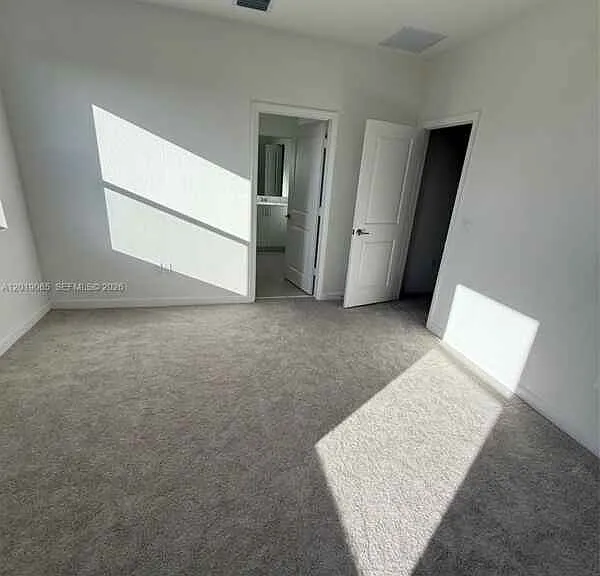 4957 Oakmont Ave — Photo 14